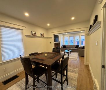 69 Roxborough Avenue #Upper - Photo 4