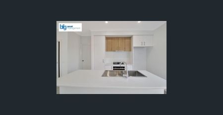 Spacious 3-Bedroom Townhouse in a Prime Werribee Location! - Photo 3