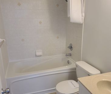 For Lease - 8 Rean Drive Unit# 1105, Toronto, Ontario - Photo 5