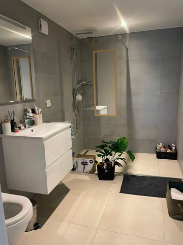 2.5 Zimmer, 60 m², 1. Stock - Foto 4