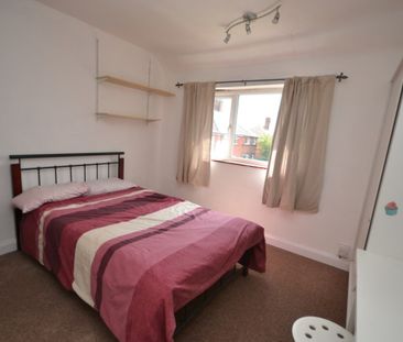 3 bed Semi-Detached House for Rent - Photo 1
