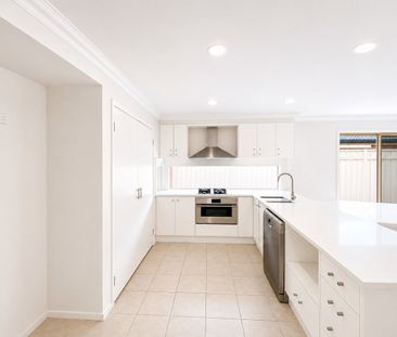 4 BEDROOM HOME IN KIALLA - Photo 5
