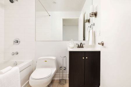 For Lease - 25 Telegram Mews Unit# 5311, Toronto, Ontario - Photo 5