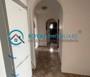 Royal Imobiliare Inchiriere apartament 3 camere zona Paltinis - Fotografie 6