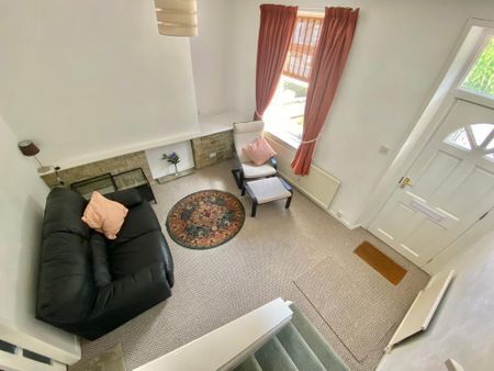 Whitehead Lane, Huddersfield - Photo 4