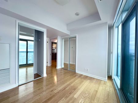 For Lease - 12 York Street Unit# 3704, Toronto, Ontario - Photo 4