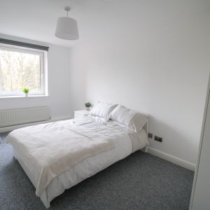 2 Bedroom Apartment - Photo 2