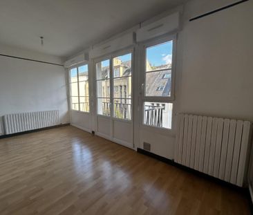 Location Appartement 1 pièce 42m² LISIEUX 14100 - Photo 2