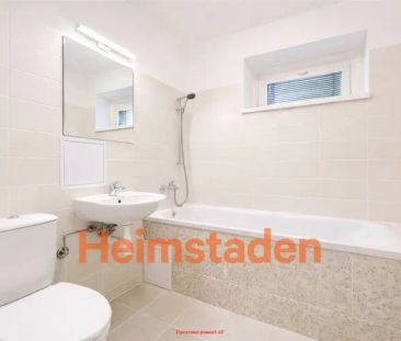 Pronájem bytu 2+1 48 m - Fotografie 1