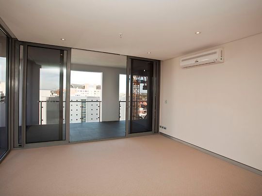 23/155-159 Adelaide Terrace, East Perth Wa 6004 - Photo 1