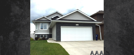 3 Bedroom House with Garage in Evergreen - Photo 5