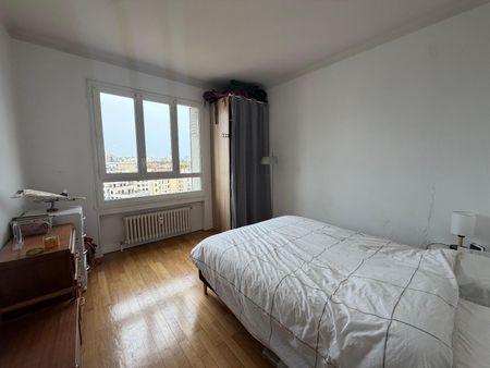 Location Appartement 3 pièces 58m² LYON 6ème - Photo 3
