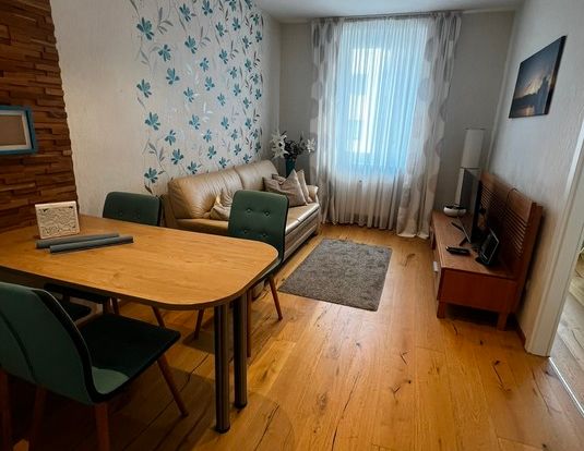 Ruhiges Wohnen trotz Zentraler Lage - Foto 1