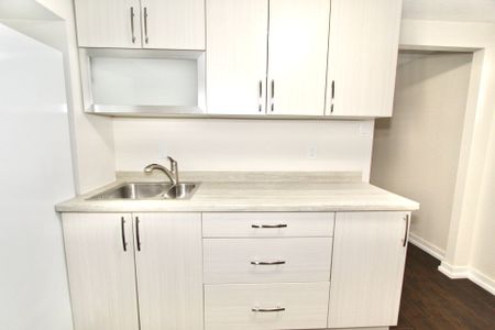 For Lease - 929 Crocus Crescent Unit# Bsmt, Whitby, Ontario - Photo 5