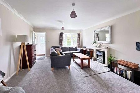 Ambassador Close, Mudeford, Dorset, BH23 - Photo 2