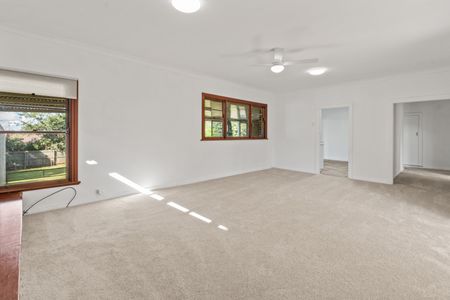 116 Tourist Road, Rangeville QLD 4350 - House For Rent | Domain - Photo 2