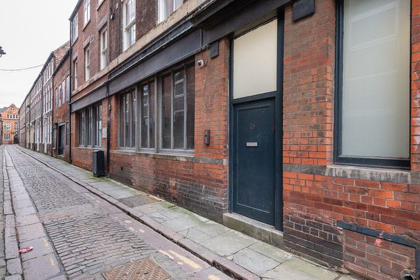 Lowgate - Photo 1