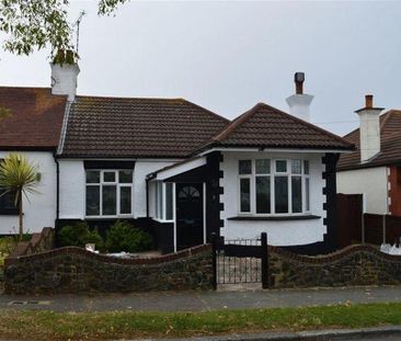 2 bedroom bungalow to rent - Photo 2