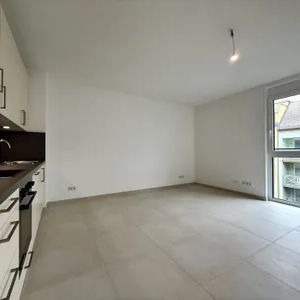 BEZUGSFERTIG: Neubau-Erstbezug mit Freifläche und Küche! - Foto 2