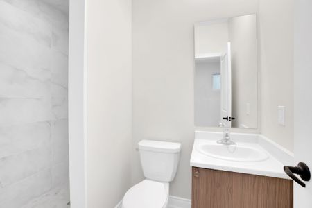 For Lease - 19 Lambton Avenue Unit# Bsmt, Toronto, Ontario - Photo 2