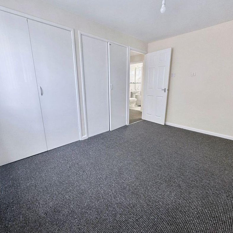 2 bed upper flat to rent in NE23 - Photo 1