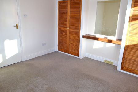 Victoria Road, Cambridge - Photo 2