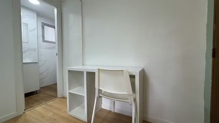 Avenida de Moratalaz, Madrid, Community of Madrid 28030 - Foto 5