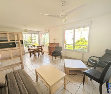 Location Appartement 1 pièce 37m² GRENOBLE 38100 - Photo 2