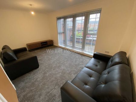 Price £1,750 pcm - Available 05/05/2026 - Furnished - Photo 2