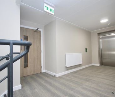 Apartment 8, Lower Bristol Road - Photo 3