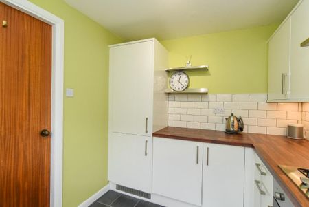 2 bedroom flat to rent - Photo 5