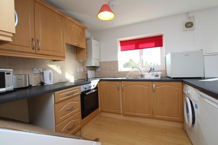 1 bedroom flat to rent - Photo 4