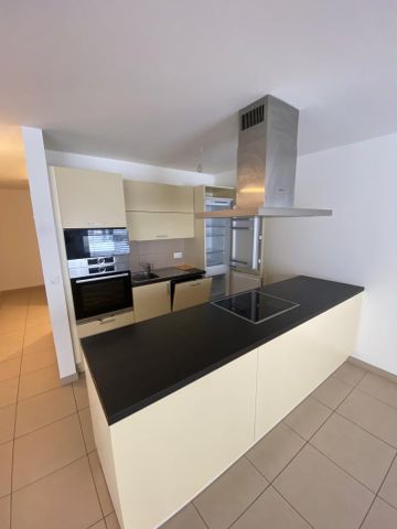 Appartement 4.5 pièces à Villars-Burquin - À SAISIR ! Logement de 4.5 pièces avec terrasse et jardin - Foto 2