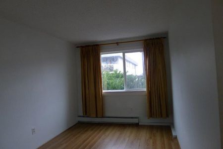 #110 – 240 Mahon Avenue, North Vancouver, Bc V7m 3h4 - Photo 4