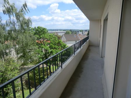 Location Appartement 4 pièces 74m² LIMOGES 87000 - Photo 3
