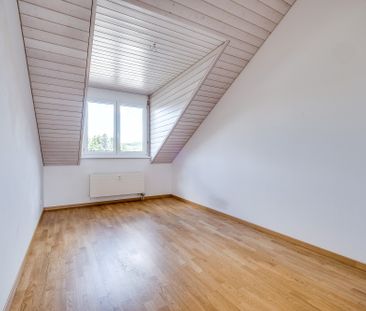 Über den Dächern von Kölliken muss die Wohnqualität wohl grenzenlos... - Photo 3