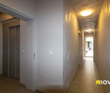 Éénslaapkamer appartement op de tweede verdieping met terras - Foto 1