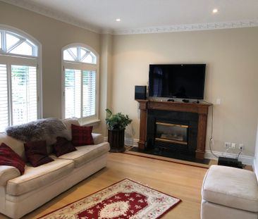 For Lease - 468 Douglas Avenue, Toronto, Ontario - Photo 1