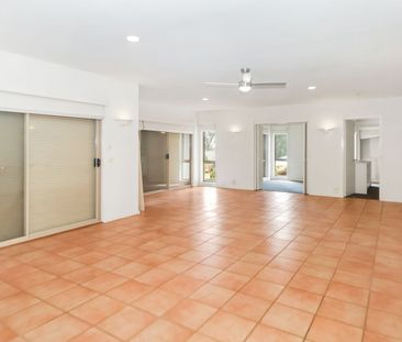 1 Fletcher Place Kooringal NSW - Photo 2