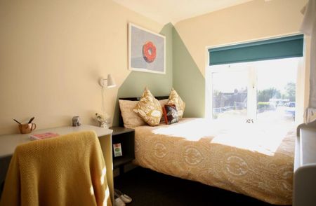 6 bedroom house to rent - Photo 4