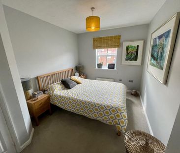 2 bedroom apartment to rent - Photo 3