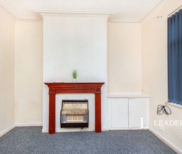 2 bedroom house to rent Fernclough Road, M9 - Photo 6