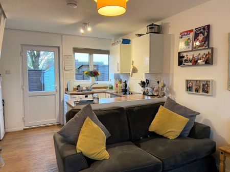 Kilve Close, Taunton - Photo 2