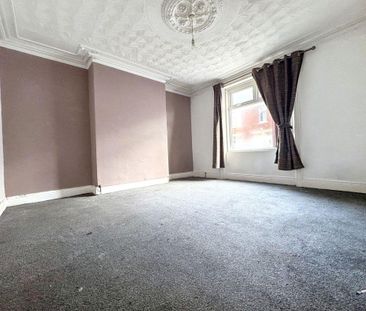 2 bed ground floor flat to rent in NE10 - Photo 3