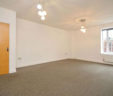 3 bedroom flat to rent - Photo 1