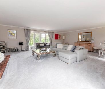 5 bedroom detached house to rent - Photo 3