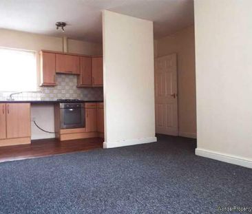 2 bedroom property to rent in Oldham - Photo 5