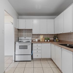 Gardenview Terrace - Photo 2