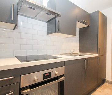 1 bedroom property to rent - Photo 2