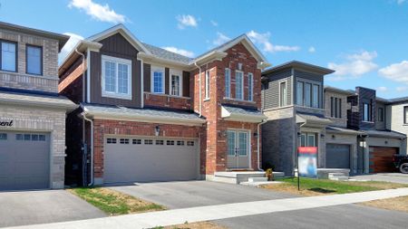 For Lease - 5 Harvest Crescent, Barrie, Ontario - Photo 4